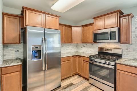 1713 Ruby Dr, Pingree Grove, IL 60140 photo 7