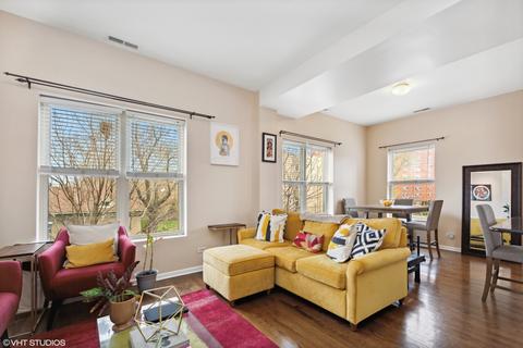 921 E 40th St #2E, Chicago, IL 60653 photo 3