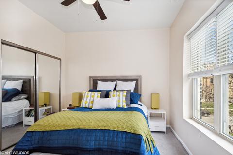 921 E 40th St #2E, Chicago, IL 60653 photo 7