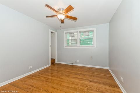 10109 S Winston Ave, Chicago, IL 60643 photo 5