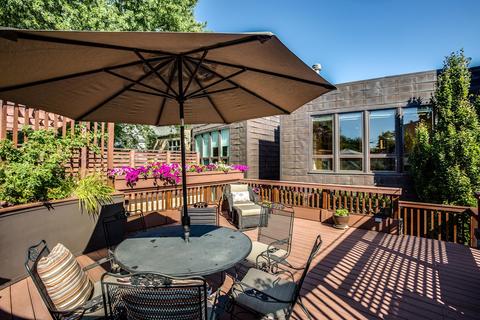 1431 W Warner Ave, Chicago, IL 60613 photo 42