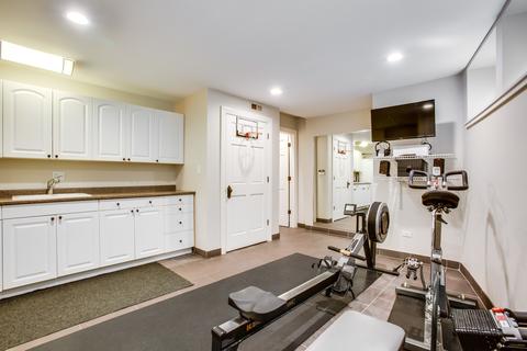 1431 W Warner Ave, Chicago, IL 60613 photo 41