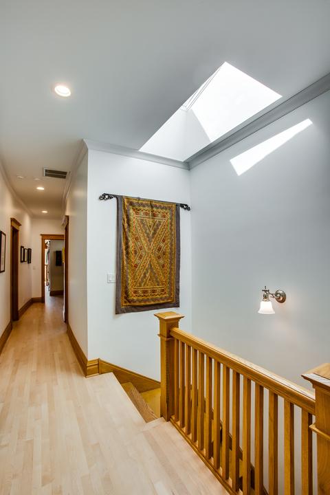 1431 W Warner Ave, Chicago, IL 60613 photo 19