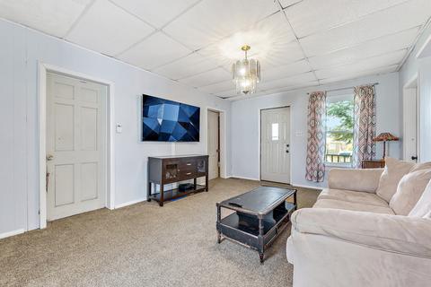 809 S 5th Ave, Kankakee, IL 60901 photo 3