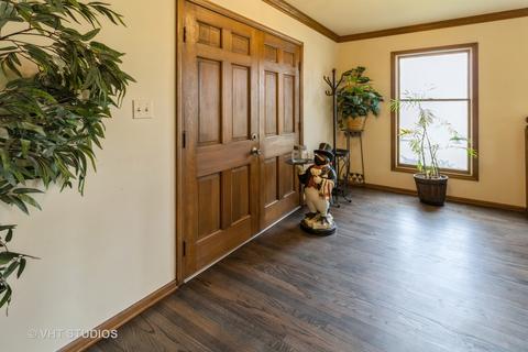 7 N044 Brewster Creek Cir, Wayne, IL 60184 photo 2