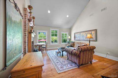 938 Willow Ln, Sleepy Hollow, IL 60118 photo 17