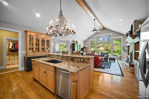 938 Willow Ln, Sleepy Hollow, IL 60118 photo 14