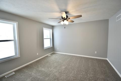 1 Fedor Cir, Bloomington, IL 61705 photo 8