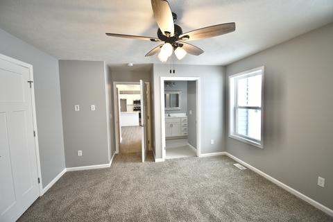 1 Fedor Cir, Bloomington, IL 61705 photo 9