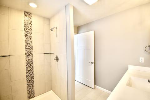 1 Fedor Cir, Bloomington, IL 61705 photo 10