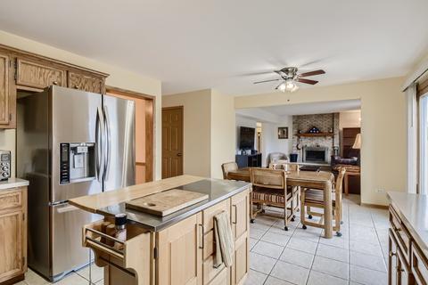 509 Edgewater Dr, Minooka, IL 60447 photo 10
