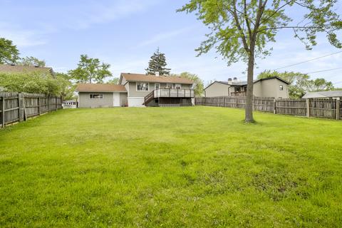 305 Meyer Ct, Streamwood, IL 60107 photo 27