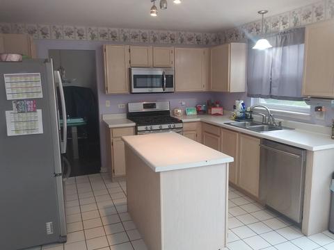 7317 Atkinson Cir, Plainfield, IL 60586 photo 9
