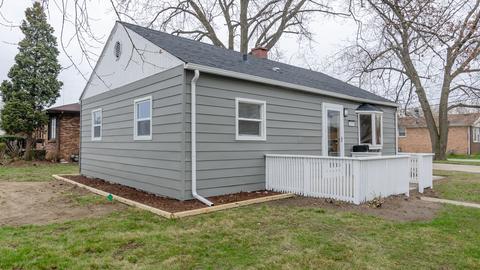 2429 E 142nd St, Burnham, IL 60633 photo 4