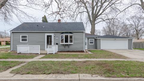 2429 E 142nd St, Burnham, IL 60633 photo 2