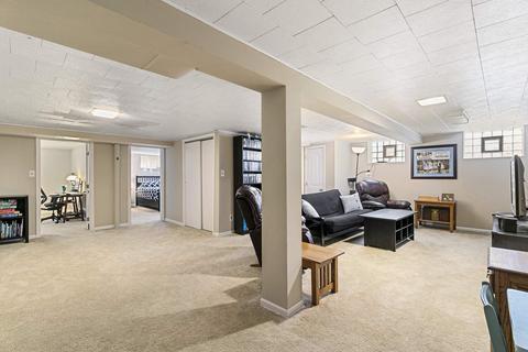 445 Uvedale Rd, Riverside, IL 60546 photo 11
