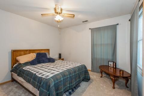 237 Willow St, Roselle, IL 60172 photo 15