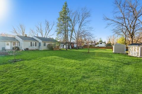 237 Willow St, Roselle, IL 60172 photo 3