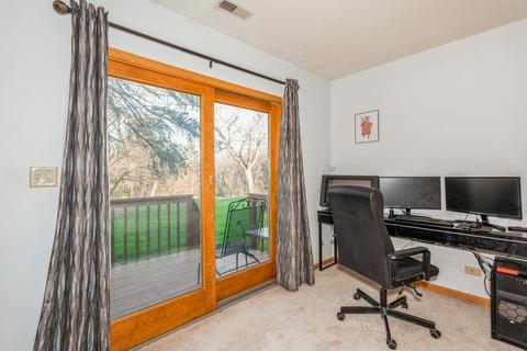 237 Willow St, Roselle, IL 60172 photo 13