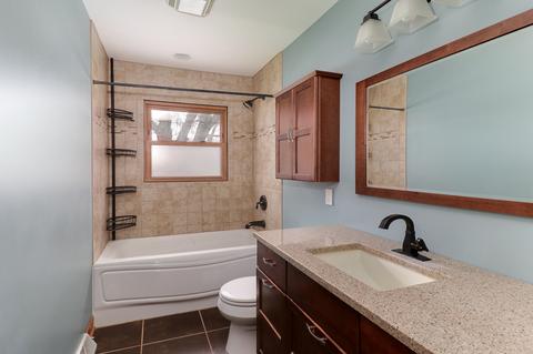 2413 12th St, Peru, IL 61354 photo 17