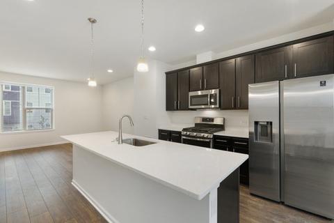 4174 Irving Rd, Aurora, IL 60504 photo 4