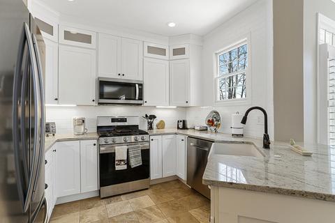 2501 Reflections Dr, Crest Hill, IL 60403 photo 8
