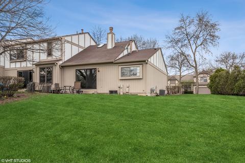 4551 Opal Dr, Hoffman Estates, IL 60192 photo 2