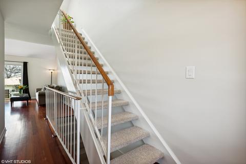 4551 Opal Dr, Hoffman Estates, IL 60192 photo 4