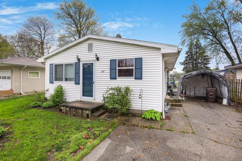 293 E Park St, Argenta, IL 62501 photo 3
