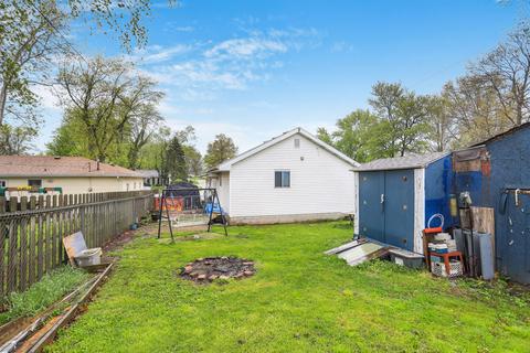 293 E Park St, Argenta, IL 62501 photo 6