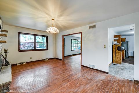 16461 S Ellen Dr, Plainfield, IL 60586 photo 3