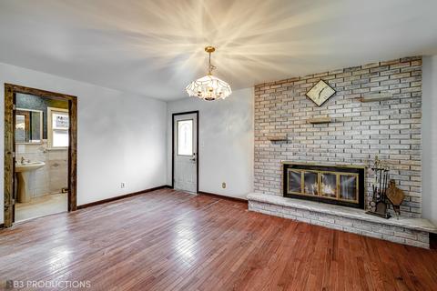 16461 S Ellen Dr, Plainfield, IL 60586 photo 4