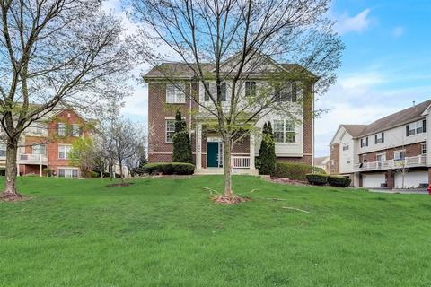1886 Potomac Ct, Wheeling, IL 60090 photo 2