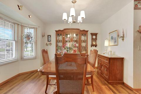 812 Pheasant Ln, Savoy, IL 61874 photo 6