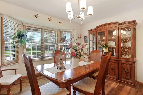 812 Pheasant Ln, Savoy, IL 61874 photo 7
