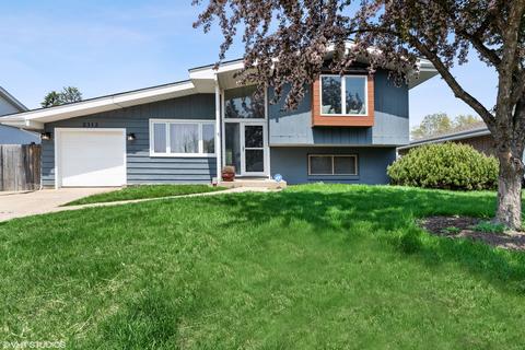 2312 E Beck Rd, Lindenhurst, IL 60046 photo 1