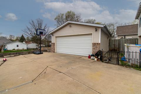 809 E Wood St, Bloomington, IL 61701 photo 23