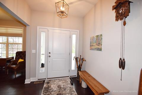1014 Glencoe St, Wheaton, IL 60187 photo 3