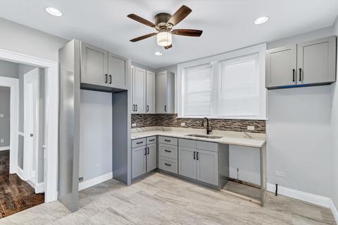 8204 S Ada St, Chicago, IL 60620 photo 13