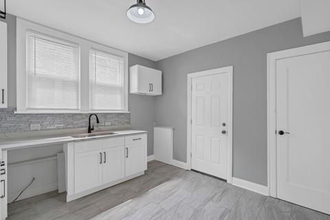 8204 S Ada St, Chicago, IL 60620 photo 27