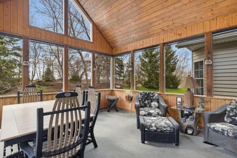7513 Timber Trl, Mchenry, IL 60050 photo 9