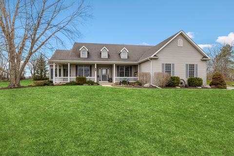7513 Timber Trl, Mchenry, IL 60050 photo 1