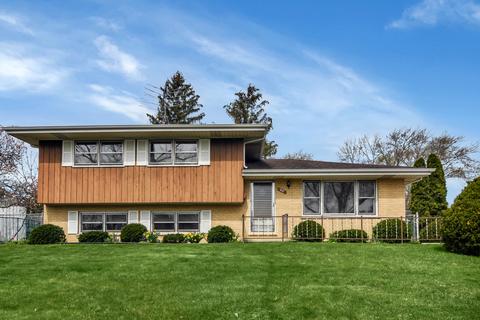 62 Cherry St, Roselle, IL 60172 photo 1