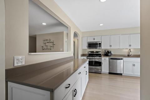1128 Durham Dr, Wheaton, IL 60189 photo 11