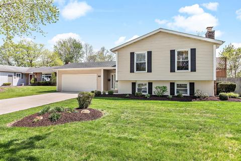 1128 Durham Dr, Wheaton, IL 60189 photo 3