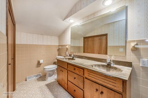 877 Sheldon Ave, Aurora, IL 60506 photo 19