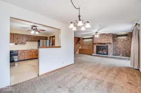 877 Sheldon Ave, Aurora, IL 60506 photo 9