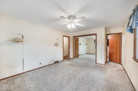 877 Sheldon Ave, Aurora, IL 60506 photo 12