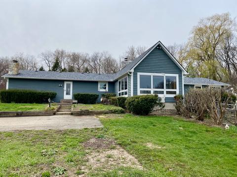 8607 Ferris Rd, Harvard, IL 60033 photo 1