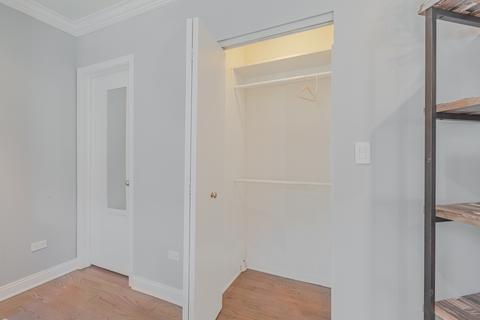 242 E 14th St, Chicago, IL 60605 photo 8